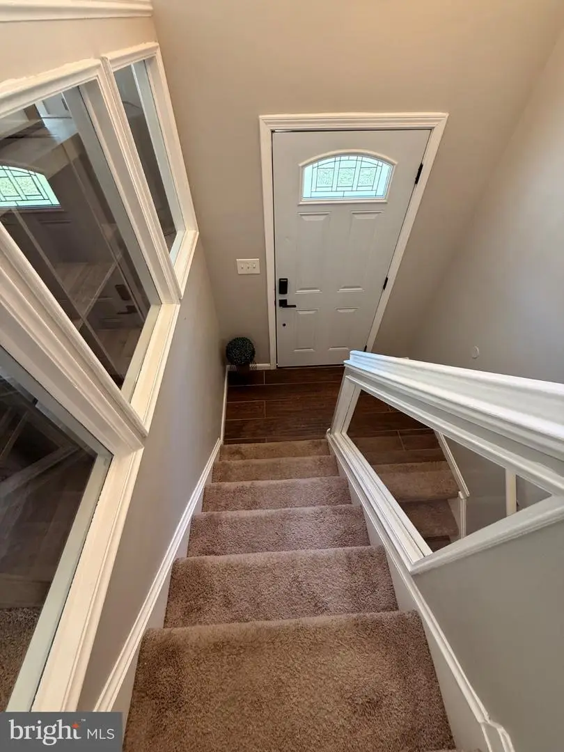209 Wyatt Dr, Fredericksburg, VA 22407 - #3