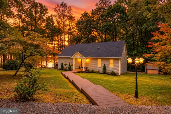 11053 Lucks Rd, BUMPASS, VA 23024