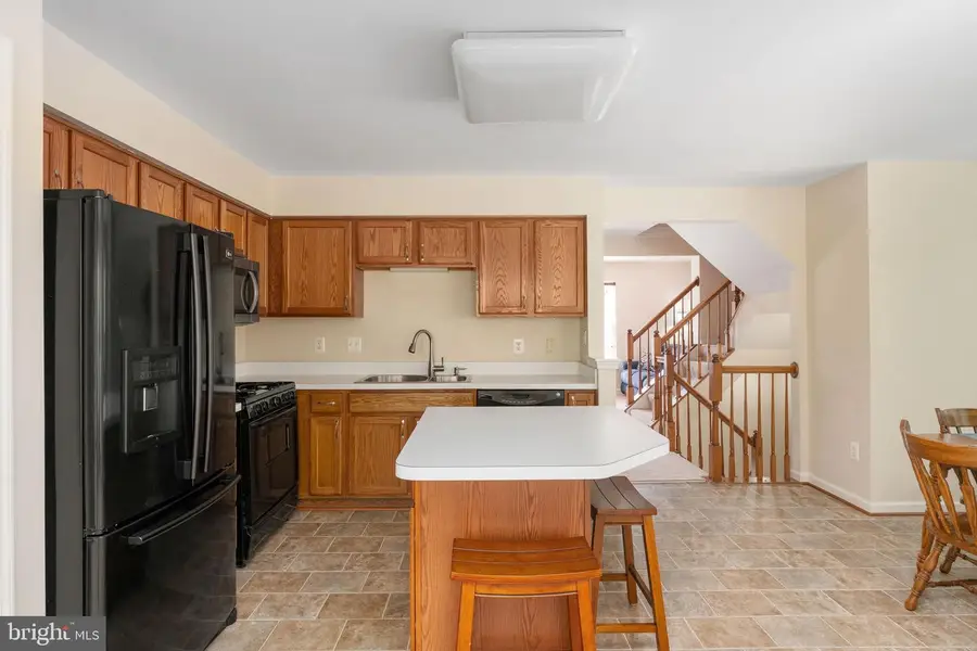 4715 Colonnade Way, Fredericksburg, VA 22408 - #3