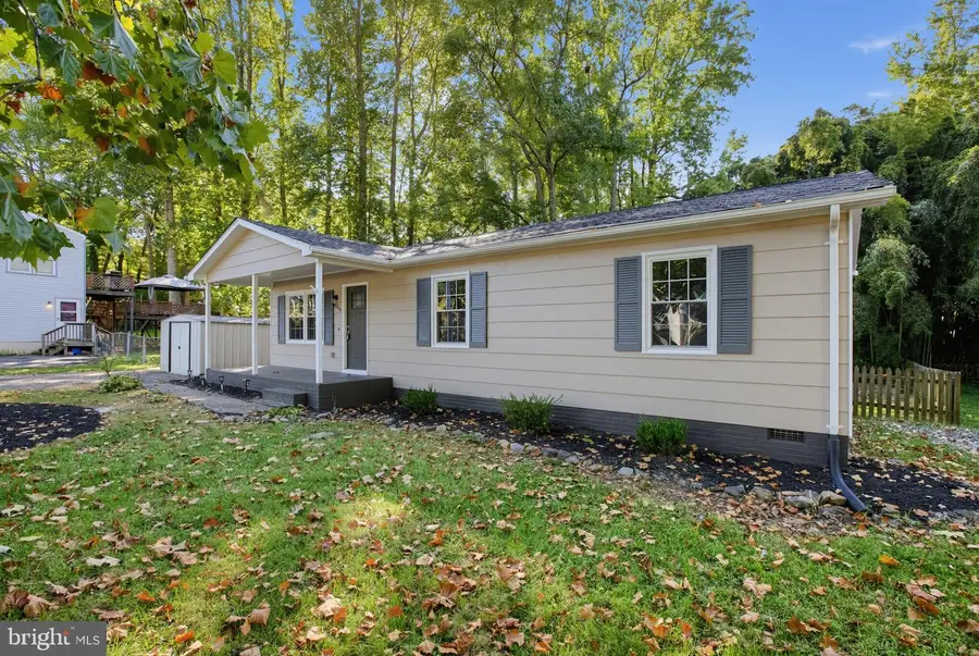 6016 Collier Dr, Fredericksburg, VA 22407 - #2