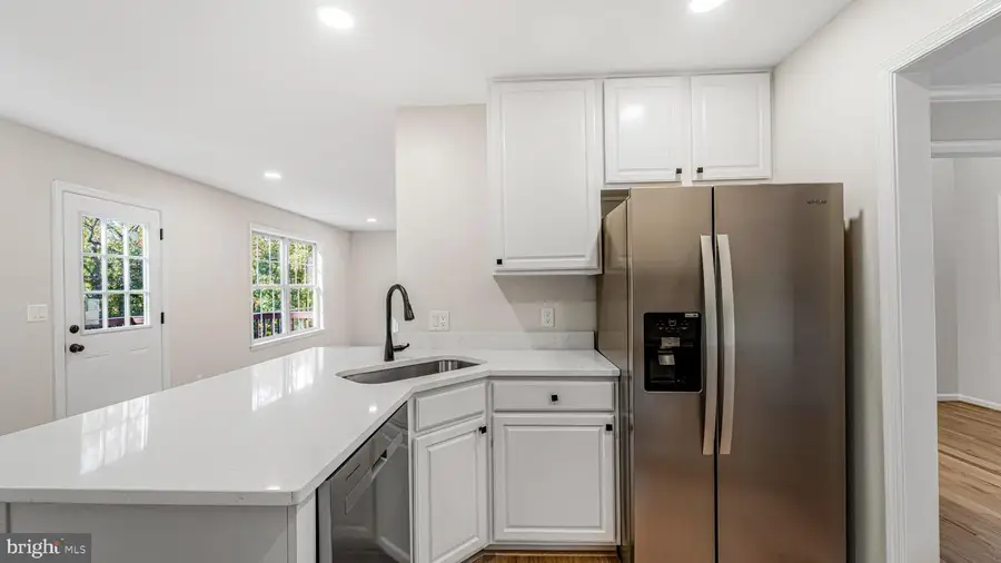 9823 Fendale Ln, Fredericksburg, VA 22408 - #3