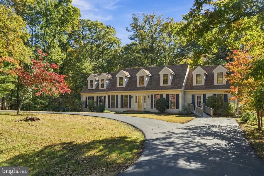 13113 Chapel Hills Dr, Fredericksburg, VA 22407 - #2