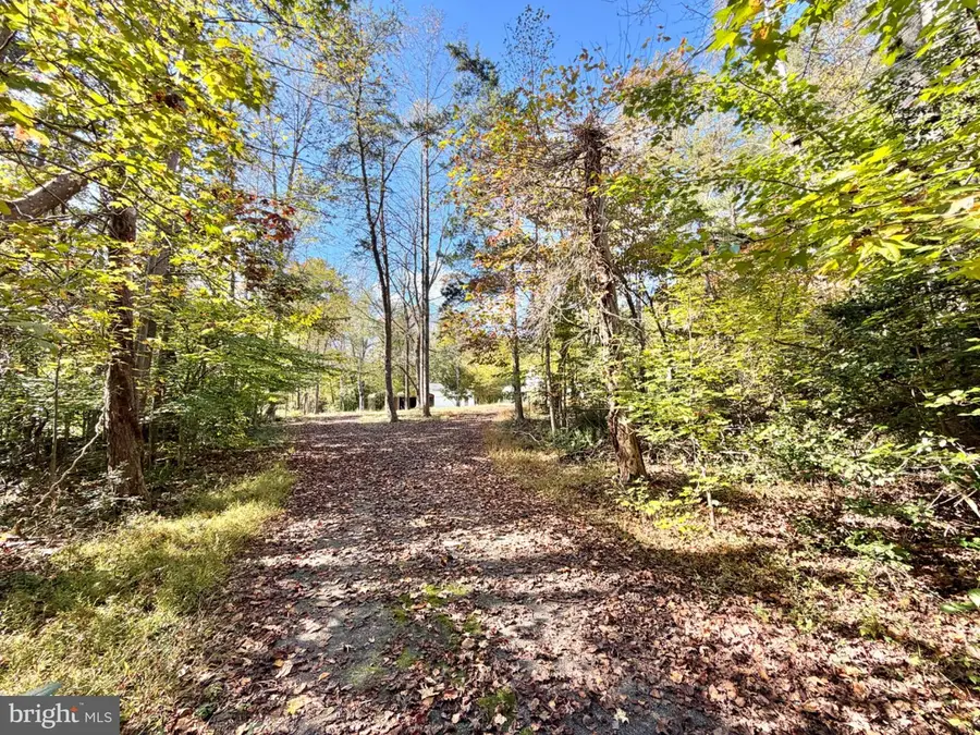 11012 Cloverdale St, Fredericksburg, VA 22407 - #2