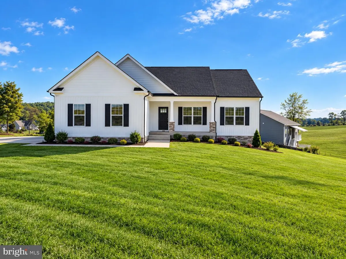 15304 Day Break Ln, Mineral, VA 23117 - #1
