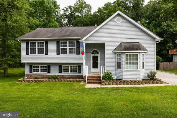 7422 Laura Ln, FREDERICKSBURG, VA 22407