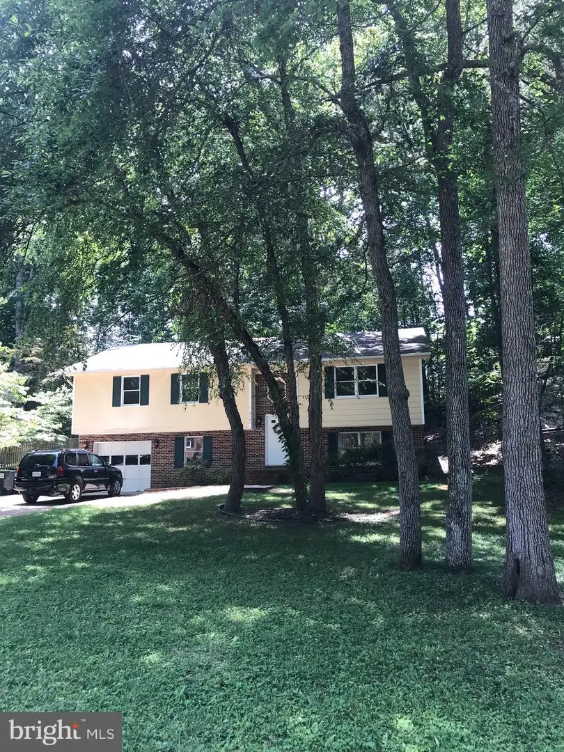 2141 Harpoon Dr, Stafford, VA 22554 - #1