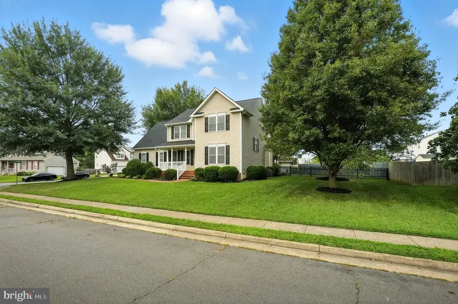 2 Sunset Ridge Ln, George Washington, VA 22405 - Image #2