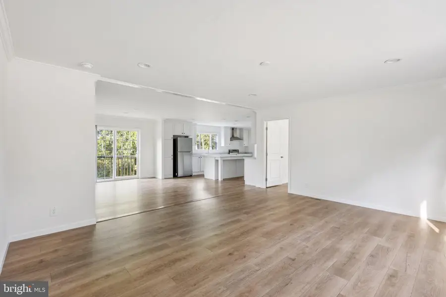 8 Winter Wheat Ln, Fredericksburg, VA 22406 - Image #2