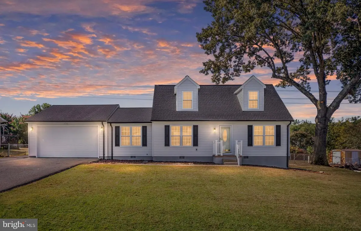 1708 Sherwood Dr, Fredericksburg, VA 22405 - Image #1