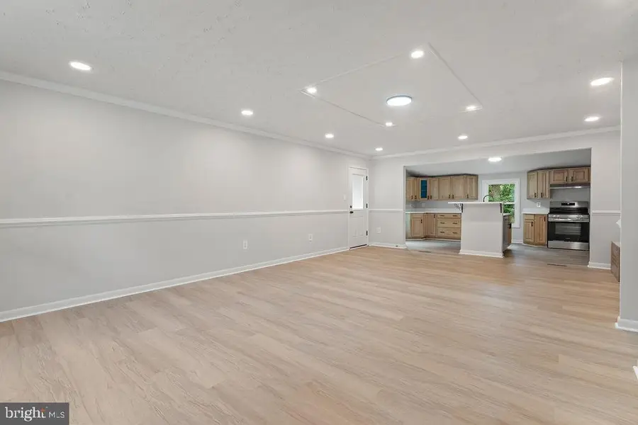 5 Creekwood Ln, Fredericksburg, VA 22405 - Image #2