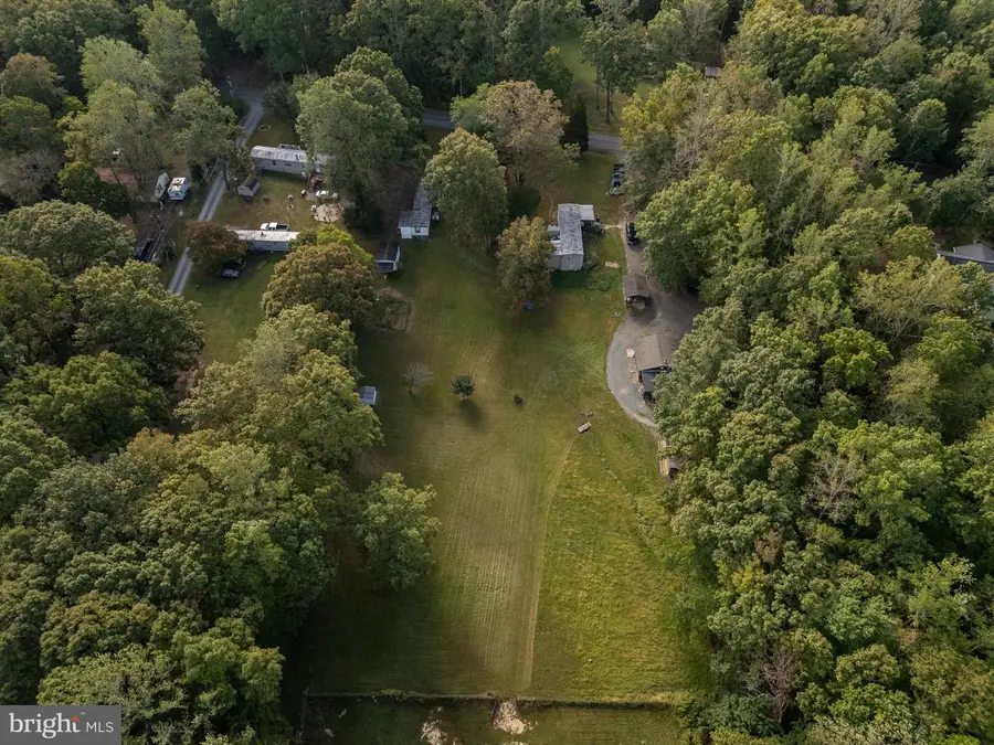 133 Shackelford Well Rd, Fredericksburg, VA 22406 - Image #2