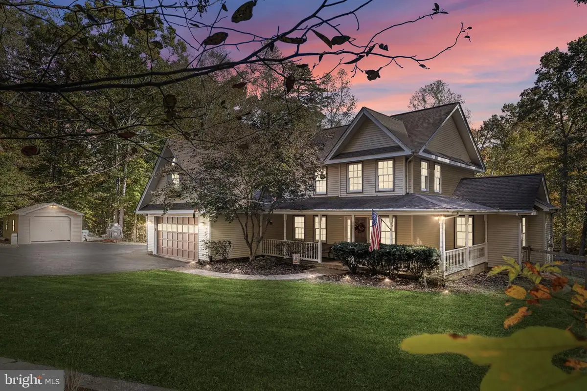 135 Old Cropps Mill Rd, Fredericksburg, VA 22406 - Image #1