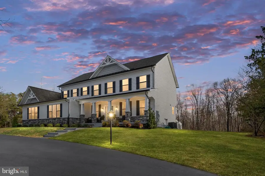 301 Kingdom Dr, Fredericksburg, VA 22406 - Image #2