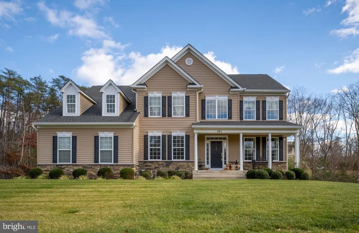 421 Long Meadow Dr, Fredericksburg, VA 22406 - Image #1