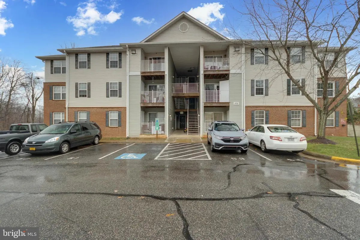 505 Garrison Woods Dr #124, Stafford, VA 22556 - Image #1