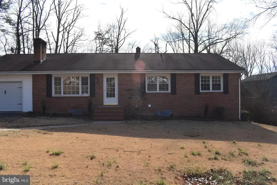 28 Ridgemore Cir, Fredericksburg, VA 22405 - Image #2