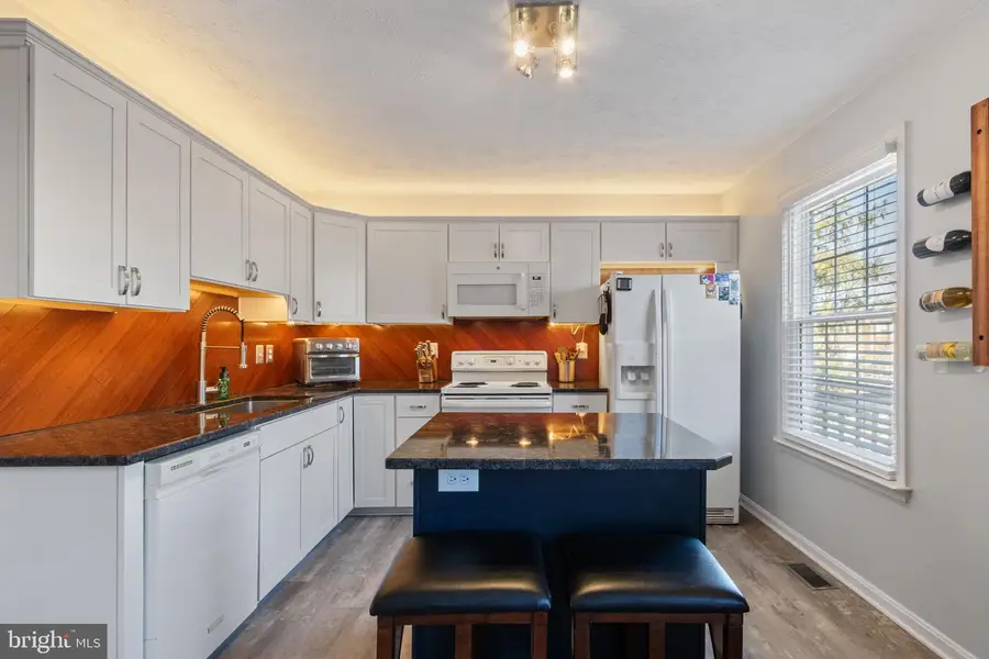 101 Bonair St, Fredericksburg, VA 22405 - #2