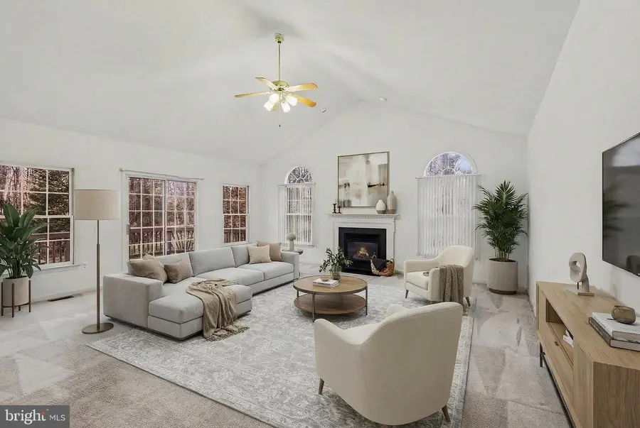 12 Bedford Ct, Fredericksburg, VA 22406 - Image #3