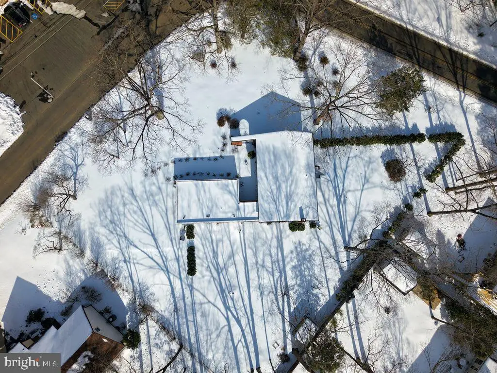 1035 Aquia Dr, Stafford, VA 22554 - #1