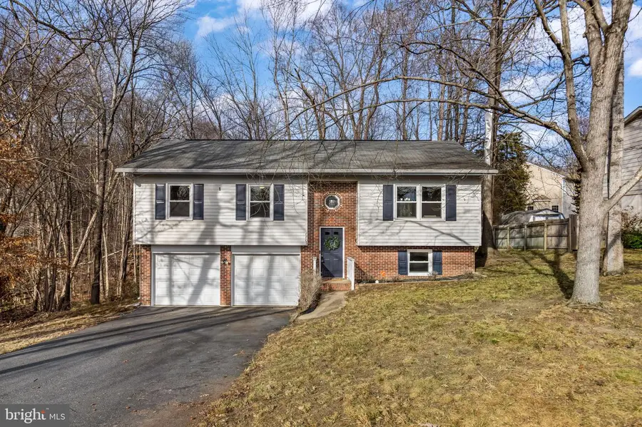 1703 Sherwood Dr, Fredericksburg, VA 22405 - Image #2