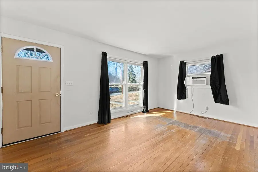 15 Winston Pl, Fredericksburg, VA 22405 - Image #2