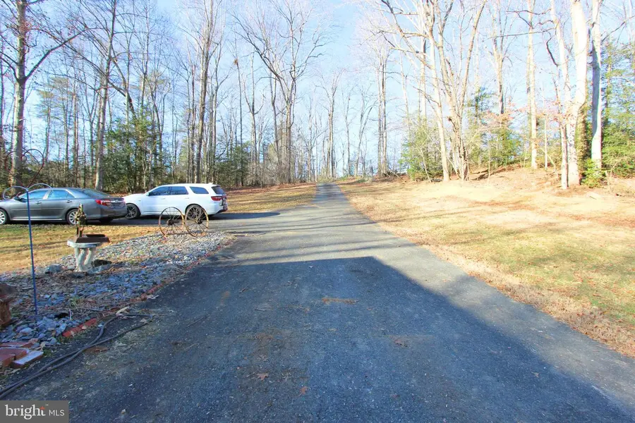 111 Green Acre Dr, Stafford, VA 22556 - Image #2