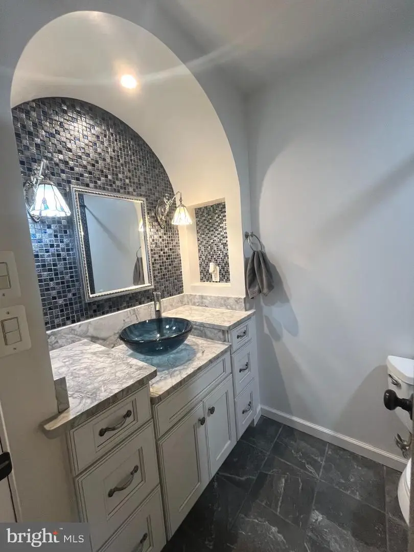 1205 Holly St, Fredericksburg, VA 22405 - Image #3