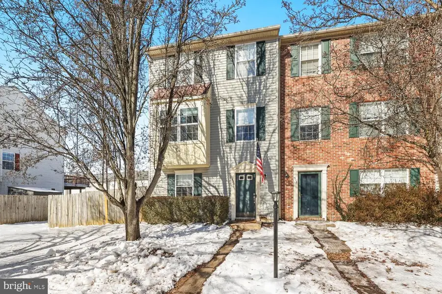 520 Clint Ln, Fredericksburg, VA 22405 - Image #2