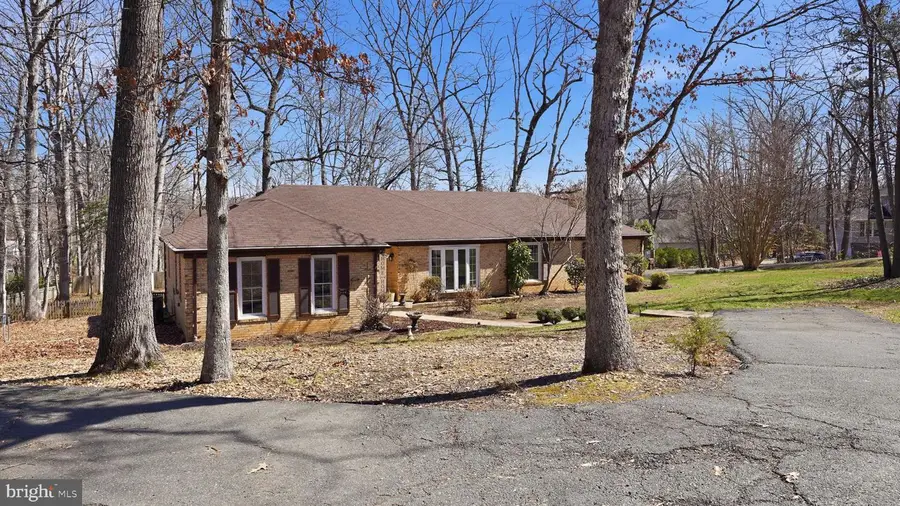 1200 Richmond Dr, Stafford, VA 22554 - #2