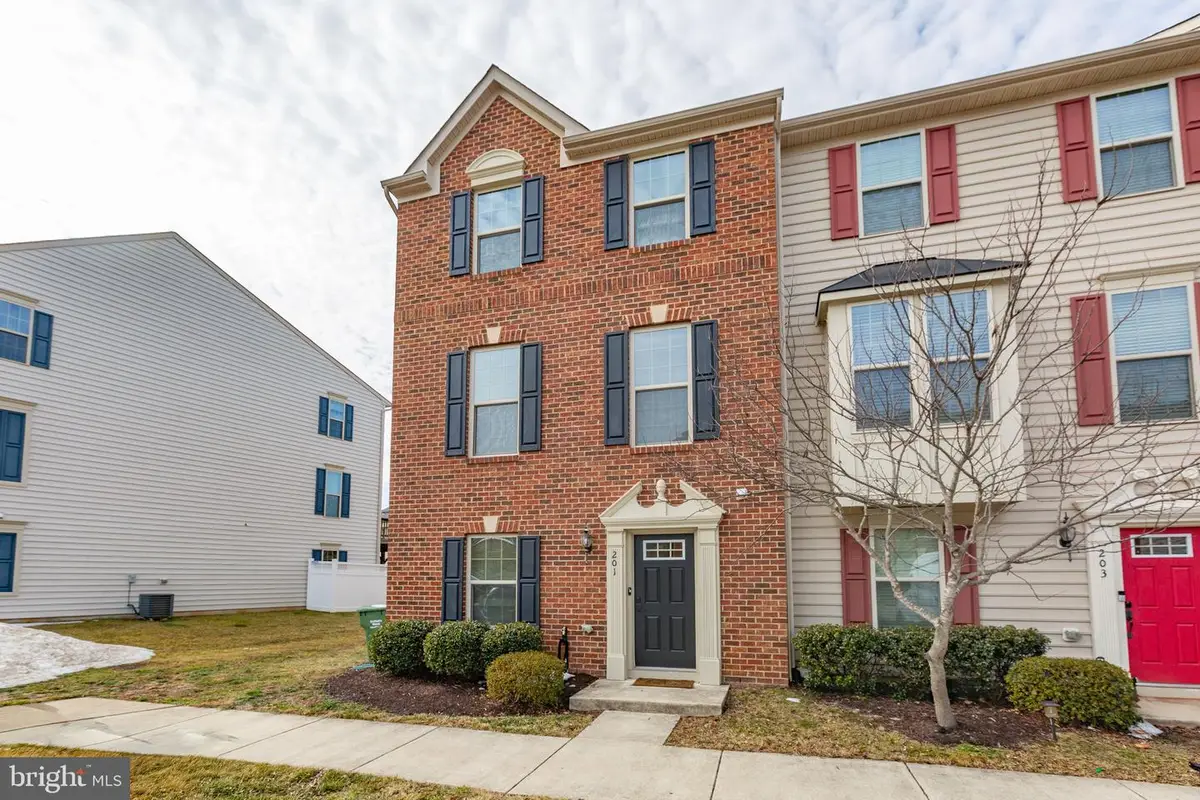 201 Brenton Rd, Fredericksburg, VA 22405 - #1