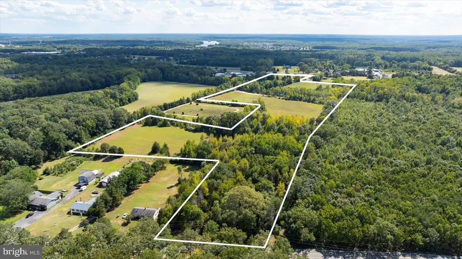 1416 Warrenton Rd, Fredericksburg, VA 22406 - #2