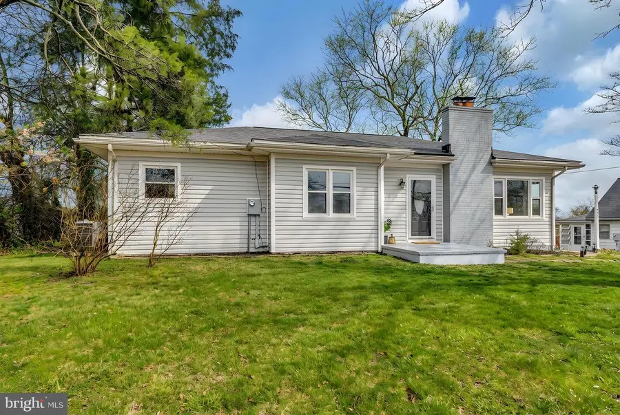 522 White Oak Rd, Fredericksburg, VA 22405 - #2