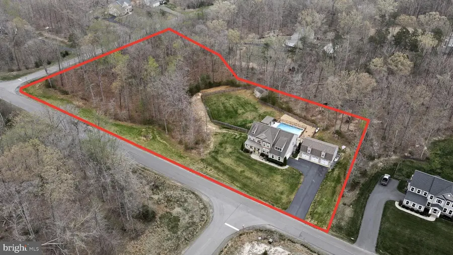 345 Long Meadow Dr, Fredericksburg, VA 22406 - #3