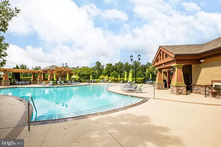 195 Castle Hill Dr, Fredericksburg, VA 22406 - #2