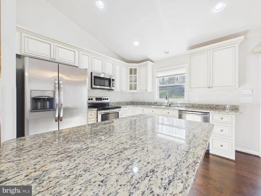 8 Howard Cir, Fredericksburg, VA 22405 - #2