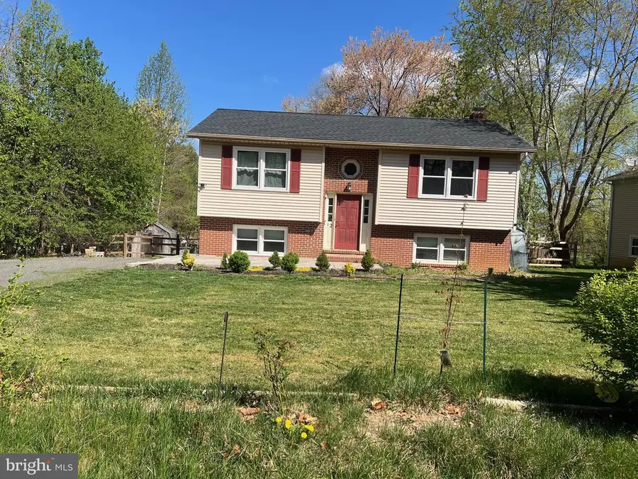 12 Mclaughlin St, Stafford, VA 22556 - #2