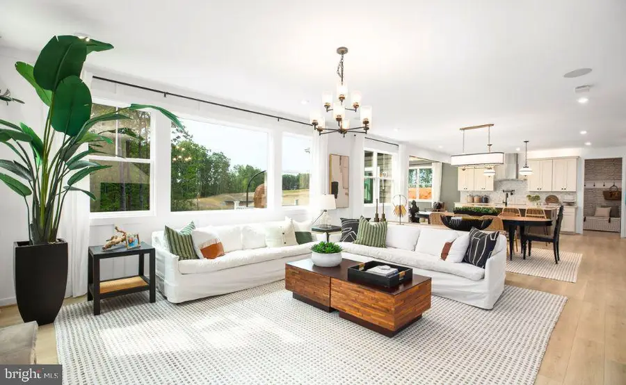 995 Ainsley Ln, Stafford, VA 22554 - #3