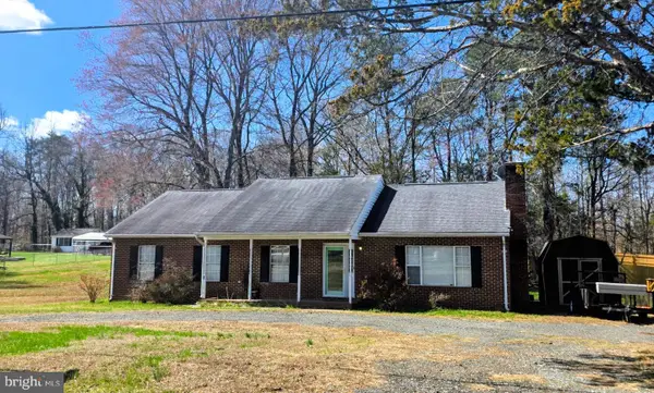 4 Swan Dr, FREDERICKSBURG, VA 22405