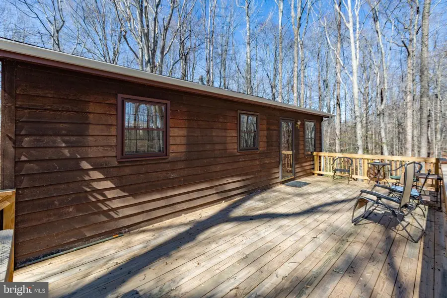 264 Holly Corner Rd, Fredericksburg, VA 22406 - #3