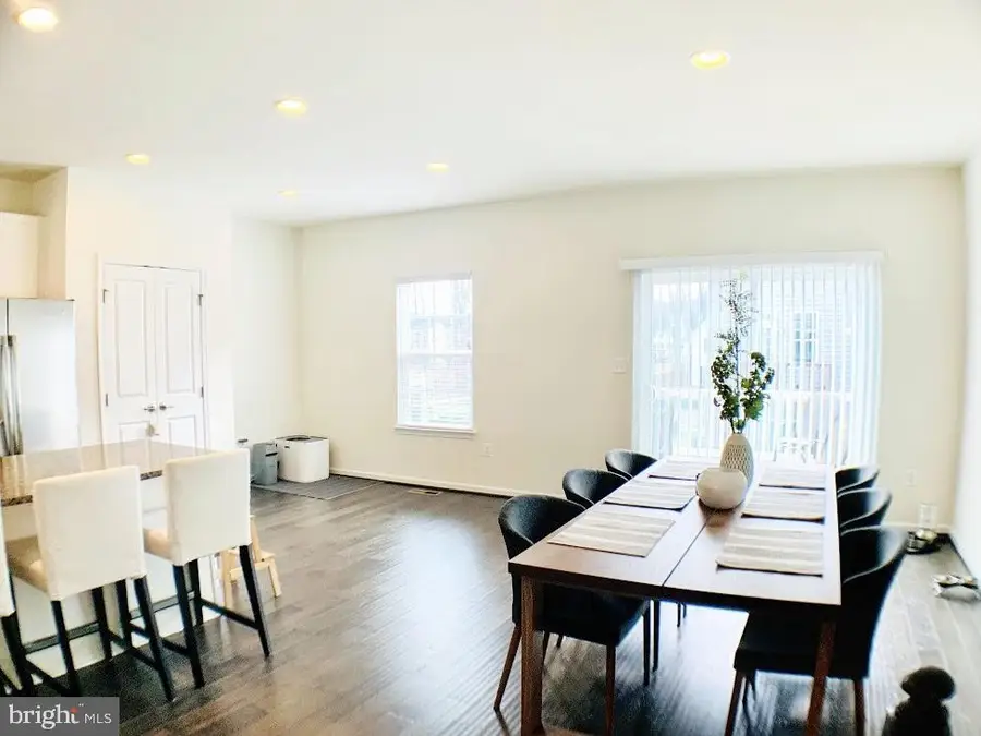 307 Streamview Dr, Fredericksburg, VA 22405 - #2