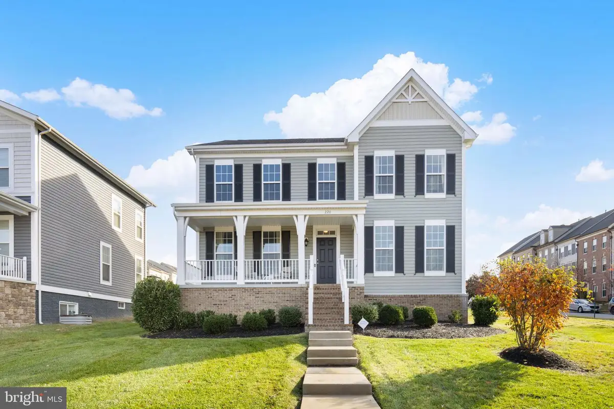 220 Almond Dr, Stafford, VA 22554 - #1