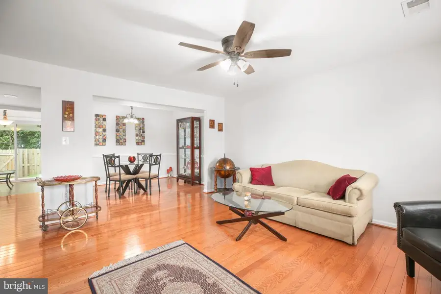 1109 Thomas Jefferson Pl, Fredericksburg, VA 22405 - #2