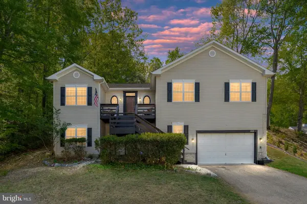 2434 Harpoon Dr, STAFFORD, VA 22554