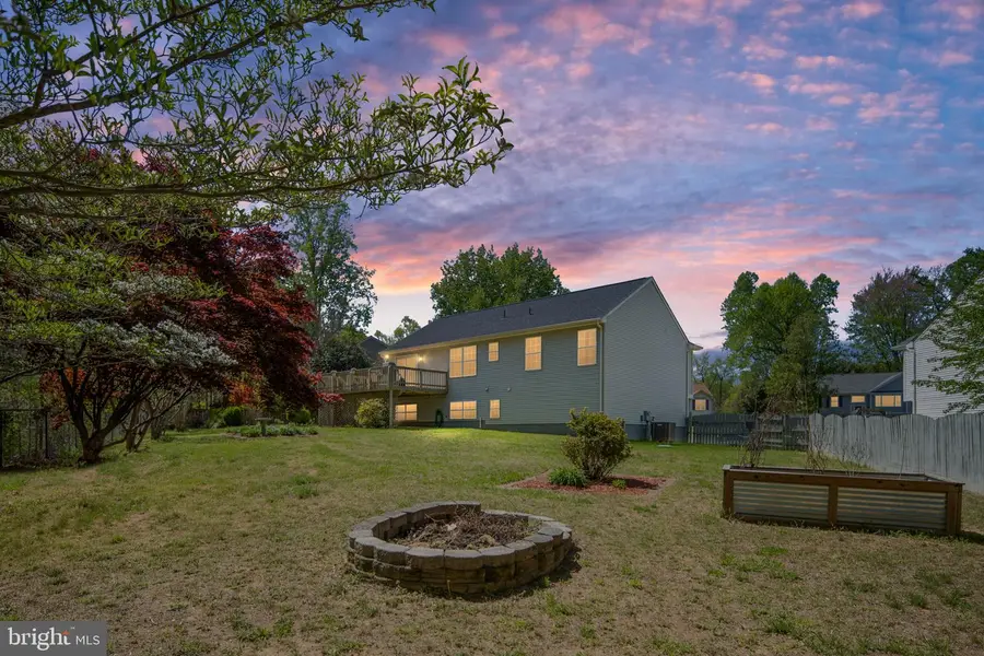 19 Acacia Ct, Fredericksburg, VA 22405 - #2