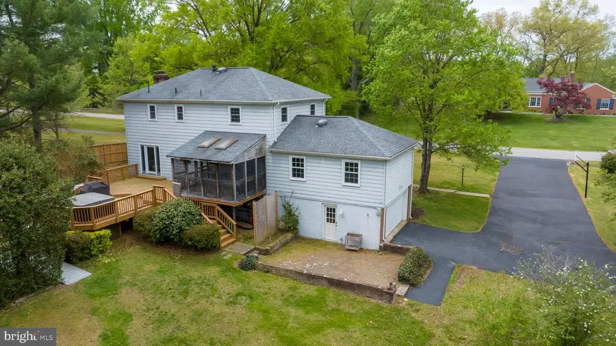 309 Ingleside Dr, Fredericksburg, VA 22405 - #3