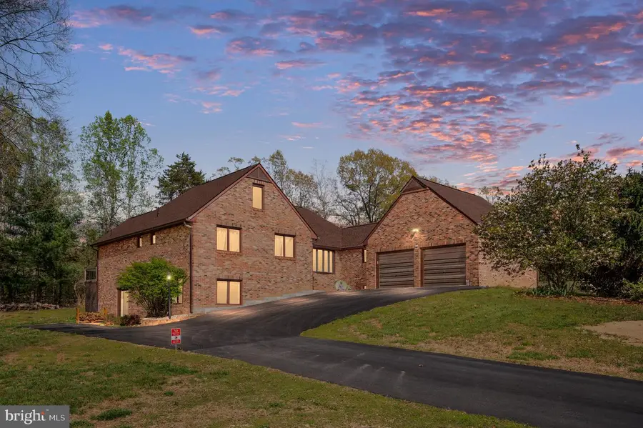 50 Burgess Ln, Fredericksburg, VA 22406 - #2