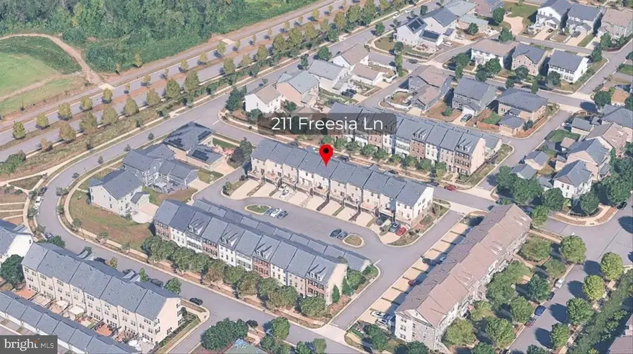211 Freesia Ln, Stafford, VA 22554 - #2