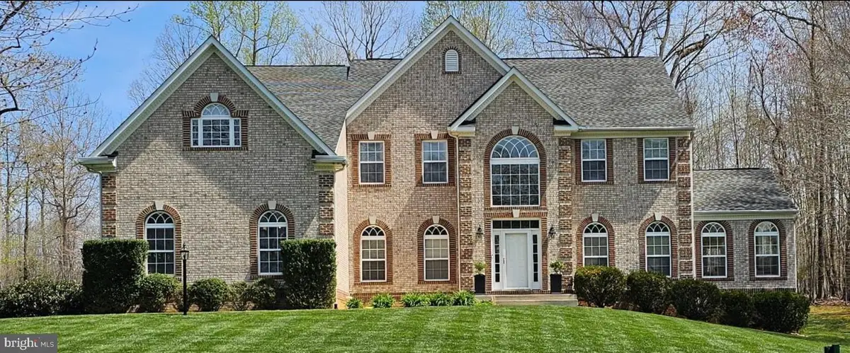 35 Mills Hollow Dr, Fredericksburg, VA 22406 - #1