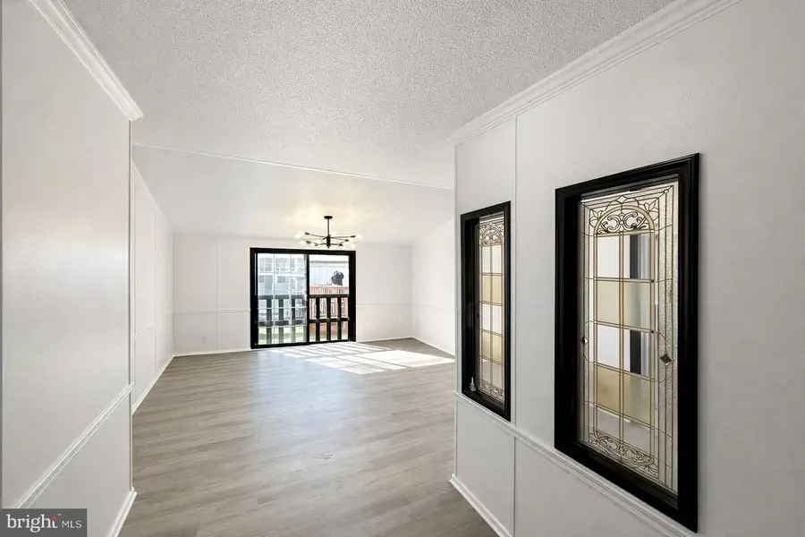 9 Robert St, Stafford, VA 22554 - #3