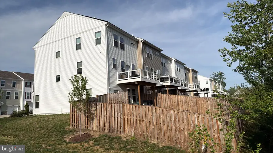 431 Snowberry Ln, Fredericksburg, VA 22405 - #3